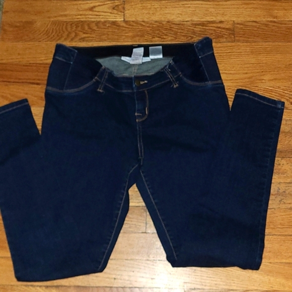 Liz Lange & Motherhood  Maternity Jeans - Picture 2 of 9